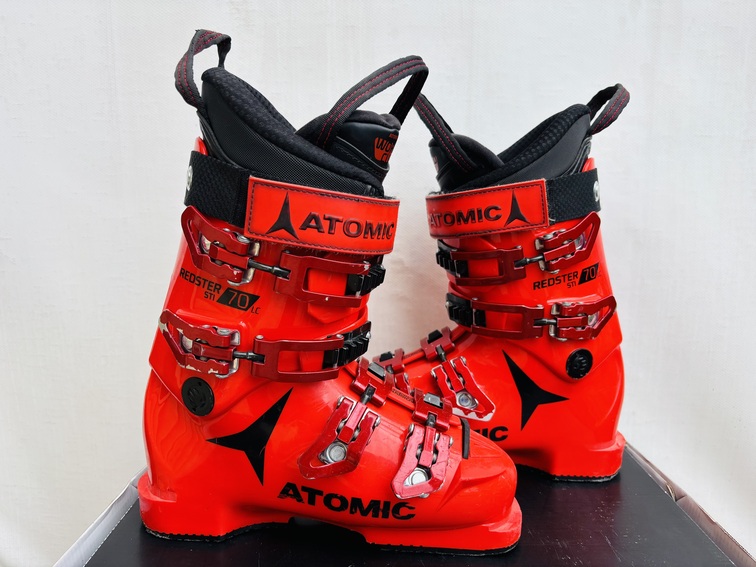 FIS обувки Atomic Redster Club Sport 70 LC